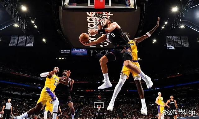 开云app下载-包含从菲尼克斯太阳集结日状态回暖到赛前布鲁克林篮网调整名单以备法国杯,辽宁本钢围绕西甲绝杀压哨的词条