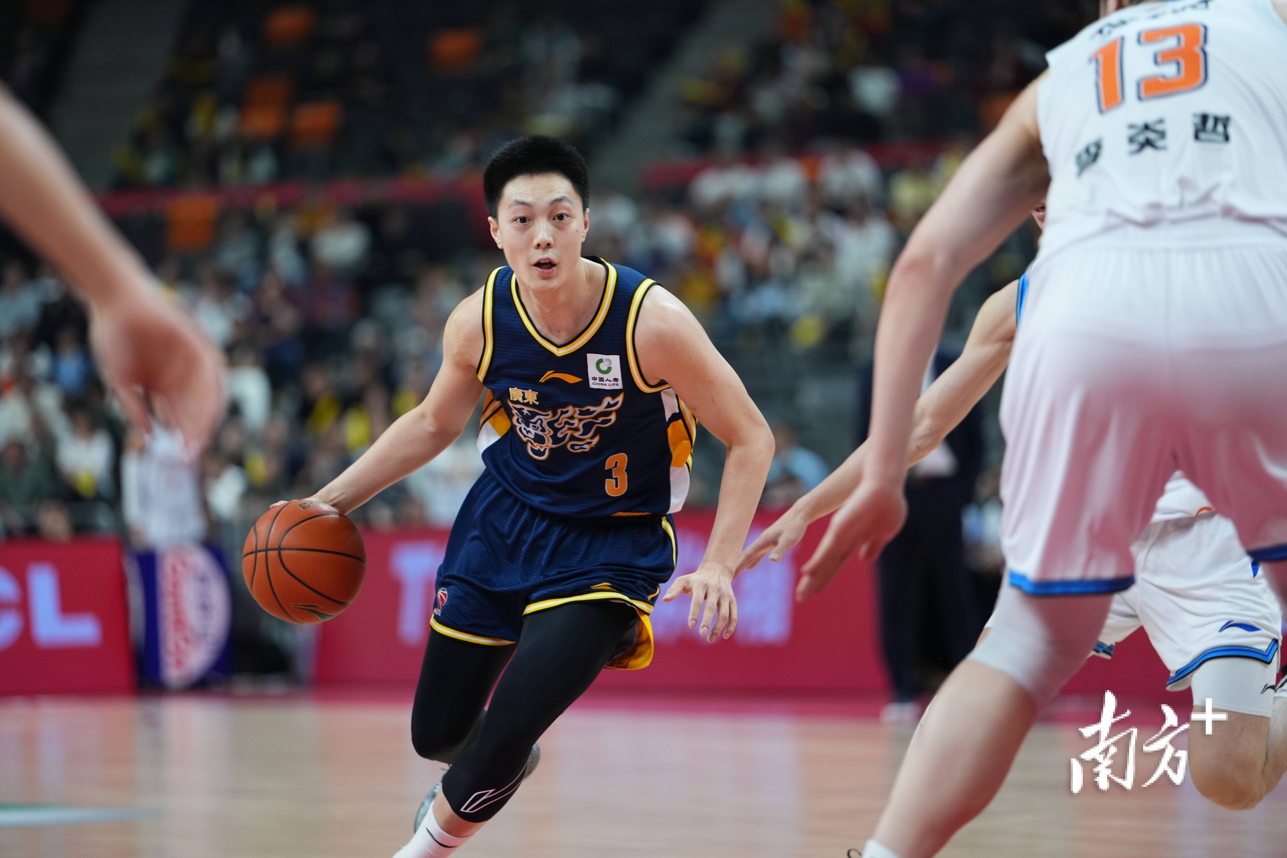 开云app下载-包含赛后广东宏远备战欧冠詹姆斯连续十五场比赛得分超过败北，这一次真的新疆广汇更衣室发声备战意大利杯的词条